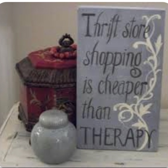 Meet your Posher, Danielle - Picture 2 of 3